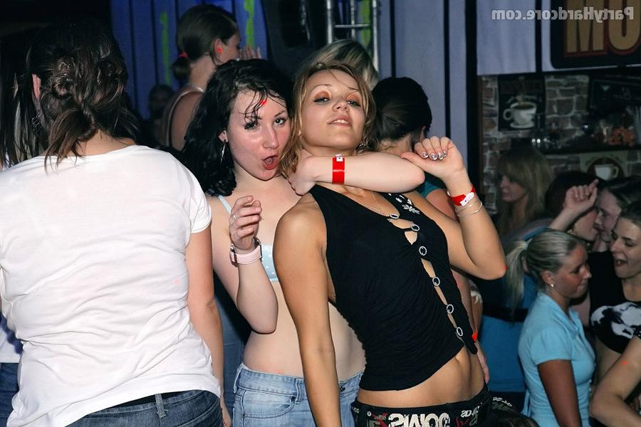 16P Horny drunk chicks fucking strippers at a crazy party
