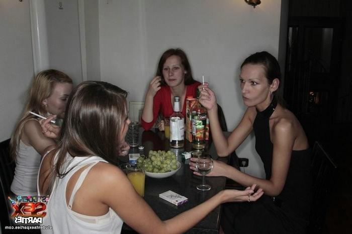 12P Sex at crazy weekend bash