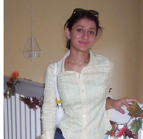 25P Indian And Arab Girls
