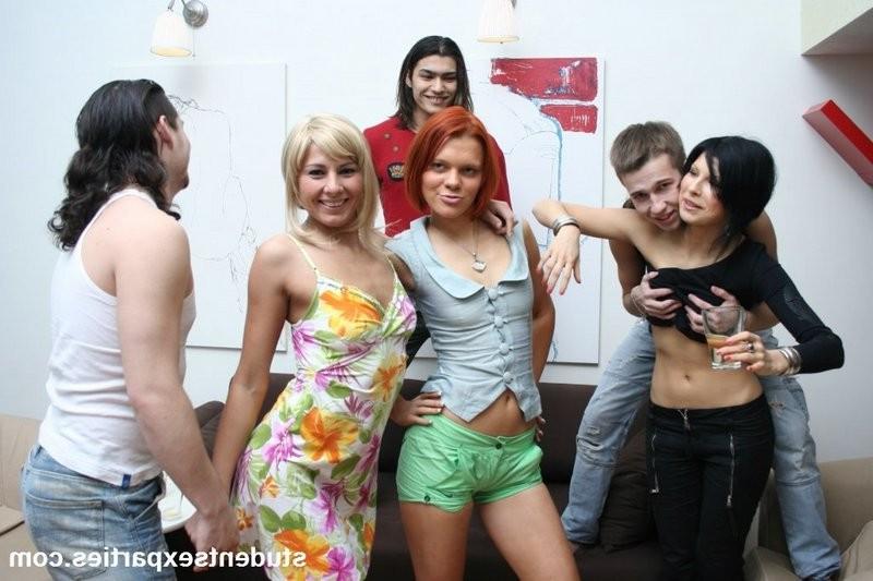 16P Hot images with three crazy stud chicks shamelessly fucking in hot group orgy