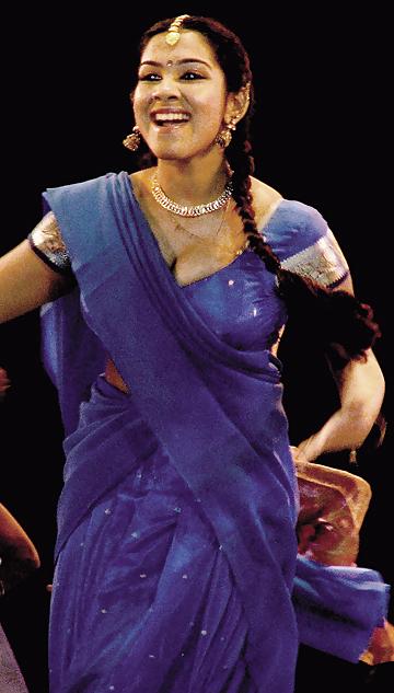 8P Indian babes