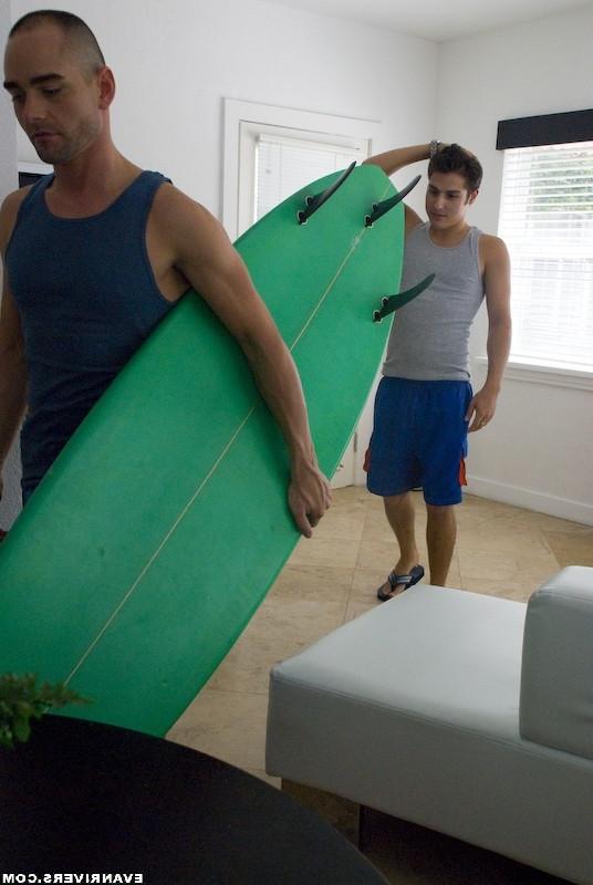 15P Evan was allways inteerested in the surfers