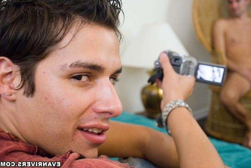 16P Evan bought a new camera and he tried out on Brendan