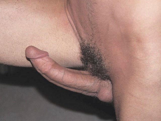 15P Hung gay bfs posing and fucking