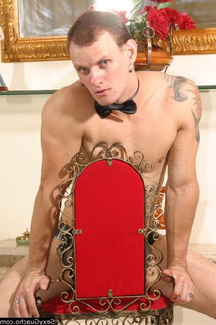 12P Stripper teases the camera then he shows his thick meaty cock