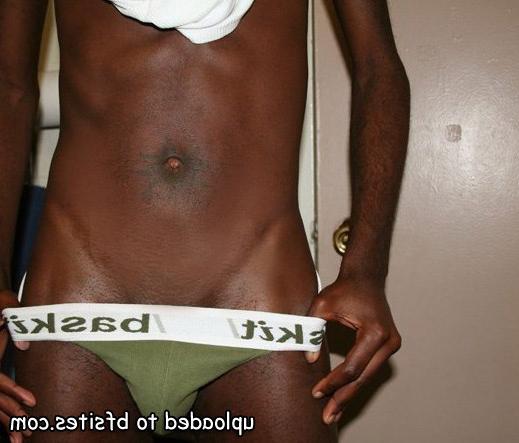 20P Homemade amateur guys naked