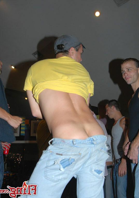 12P Check out this hoy gay party of horny studs wanting to meet up for some hot anal