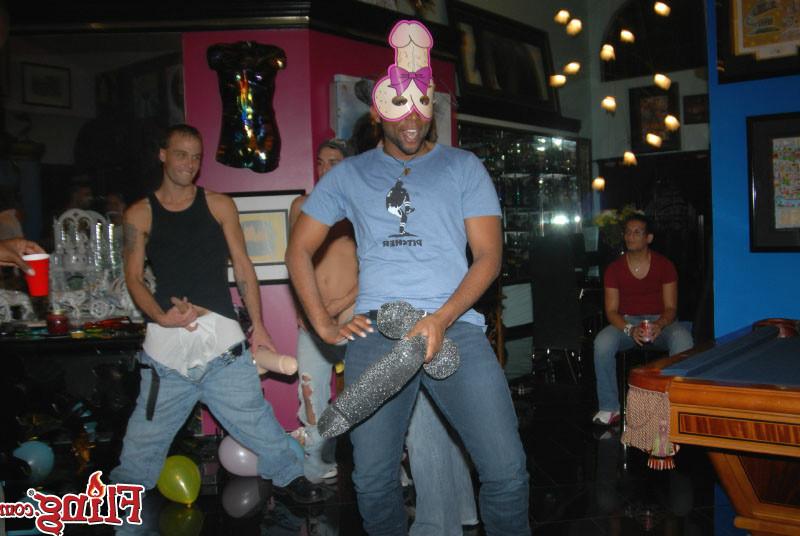 12P Check out this hoy gay party of horny studs wanting to meet up for some hot anal