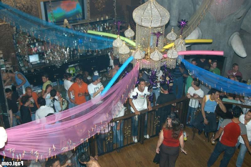 15P These crazy guys love going crazy in the papi parties