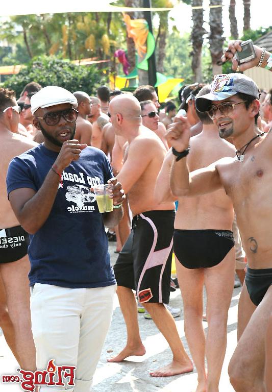 13P Amazing hard bodies share the pool in these hot gay bash fucking pics