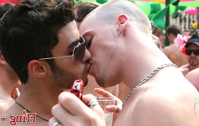 13P Amazing hard bodies share the pool in these hot gay bash fucking pics