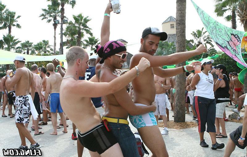 15P Amazing gay bash outdoor party sporting the hottest bods all ready to fuck in th