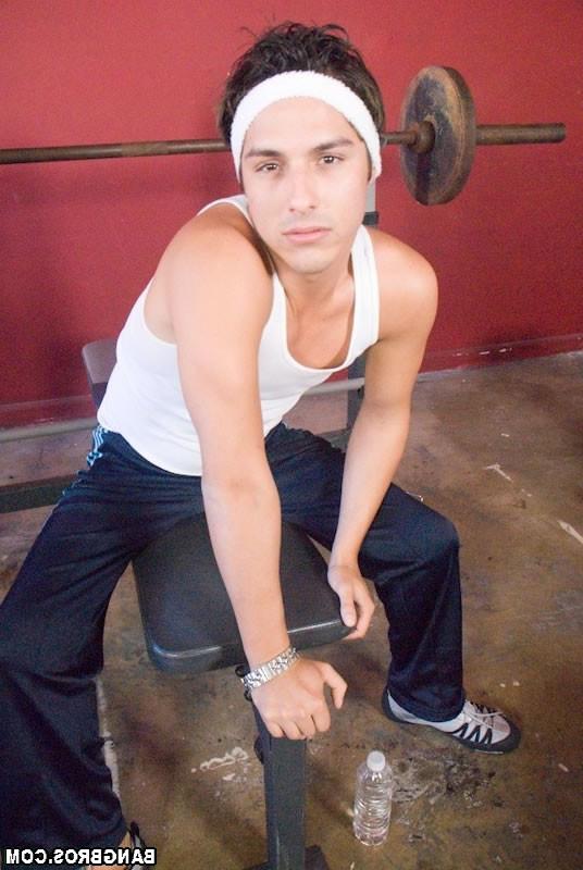 15P Welcome to the gay gym