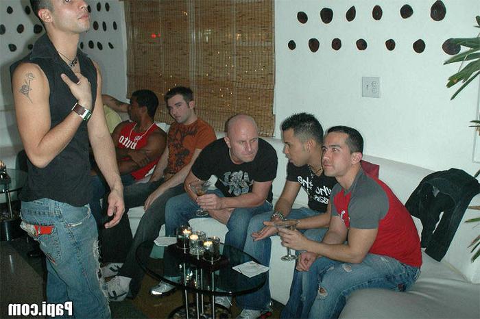 12P This papi party is crazy out of control when they start gettin naked on the danc