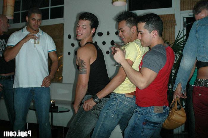 12P This papi party is crazy out of control when they start gettin naked on the danc