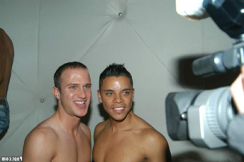 11P Check out these gay pic and video action ahi papi papi papi