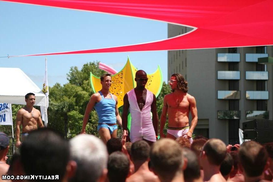 15P These hot gay guys get together to mingle in this horny pool party