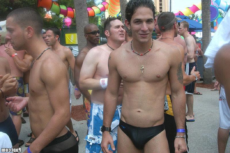 12P Papi hot gay action pool sexxx party these gay papi partys are crazzzy