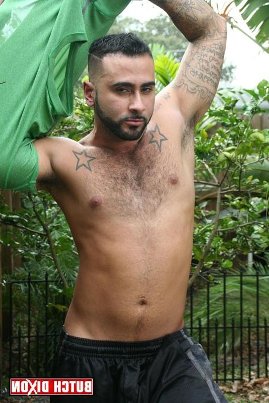 15P Hot Latin Hunk Outdoors