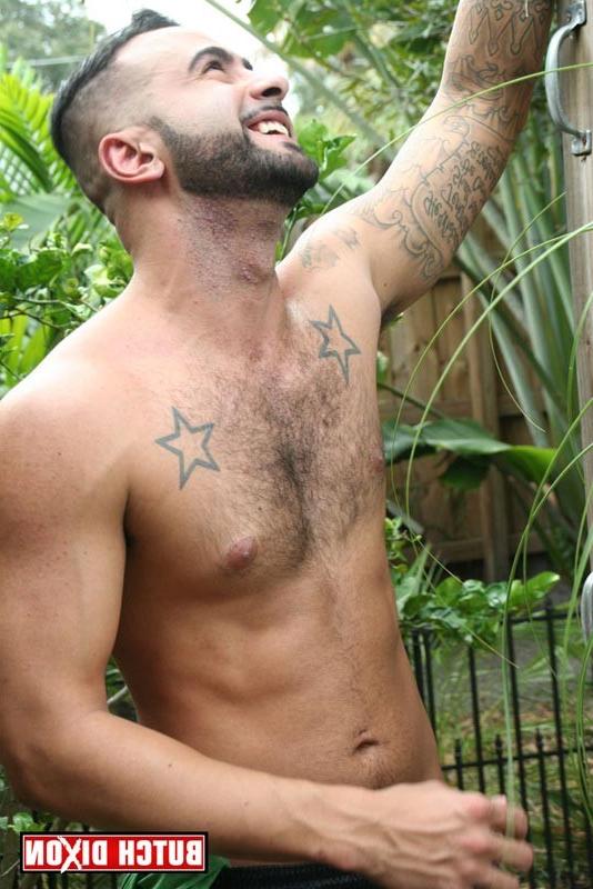 15P Hot Latin Hunk Outdoors