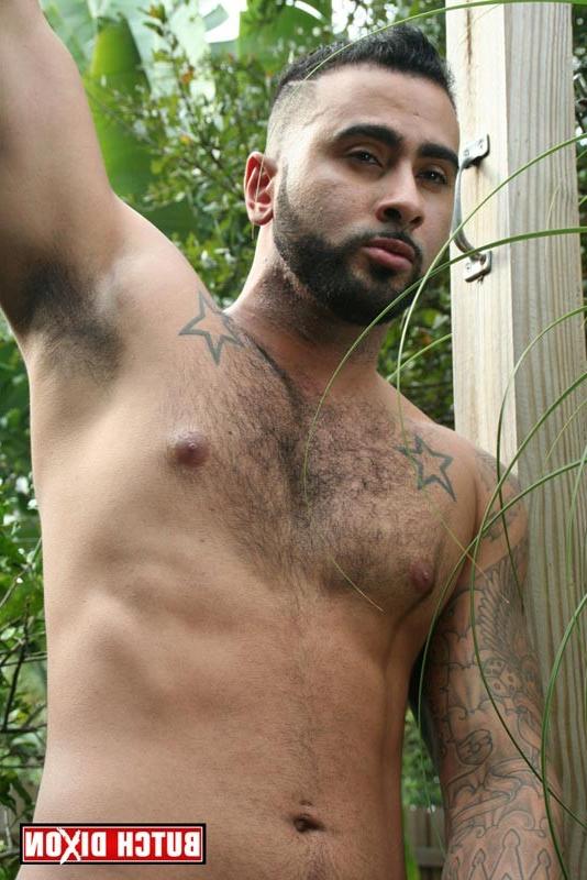 15P Hot Latin Hunk Outdoors