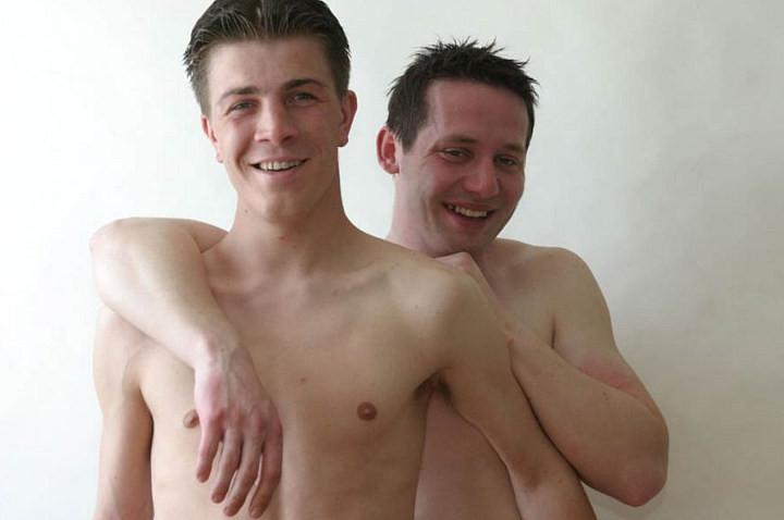 20P Big cock twinks sucking each other and wanking off eventually
