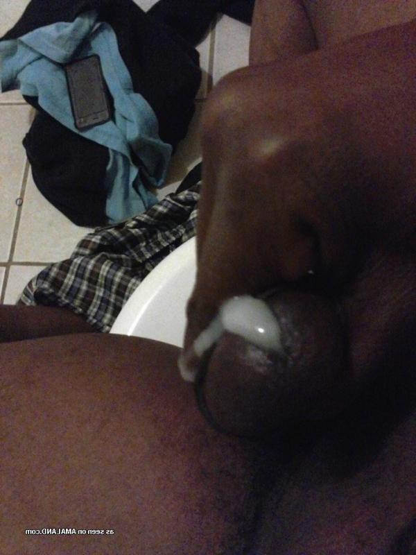 10P Picture selection of jocks displaying their dicks
