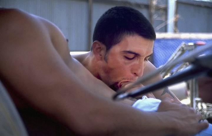 20P Two smooth muscle mechanics sucking and fucking in an auto dump