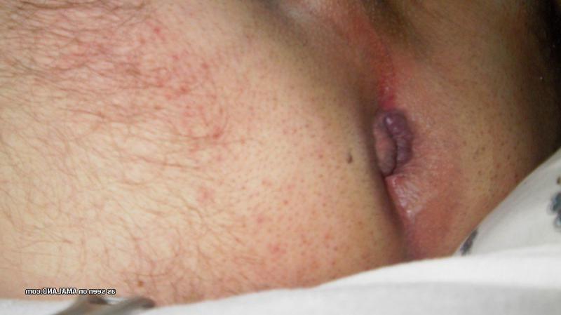 10P Anonymous horny jock showing off his shaved boner