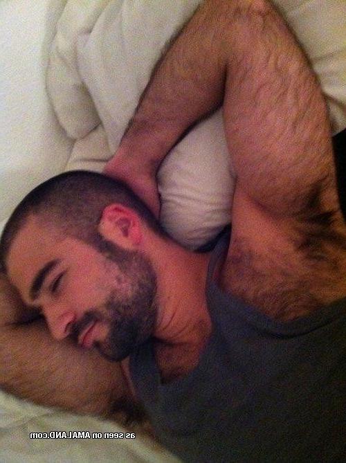 15P Hot and sexy amateur hunks posing for their lovers