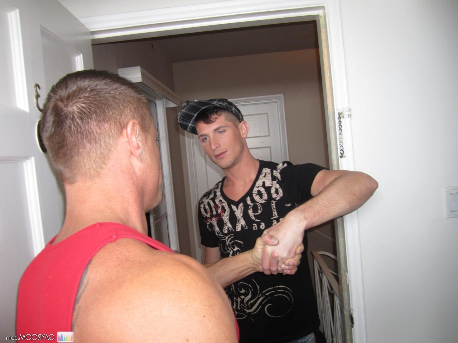 16P Gay pornstar Jayden Grey up close and personal