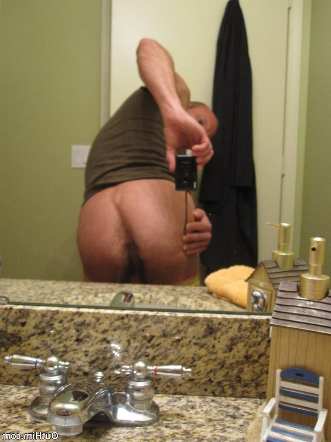16P Gay pornstar Chad Brock up close and personal