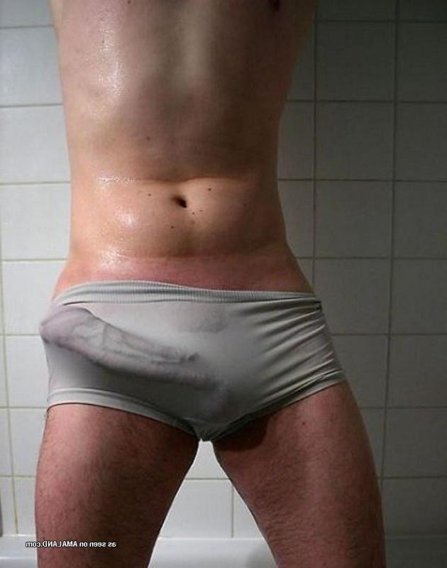 10P Nice steamy hot picture gallery of veiled erect cocks