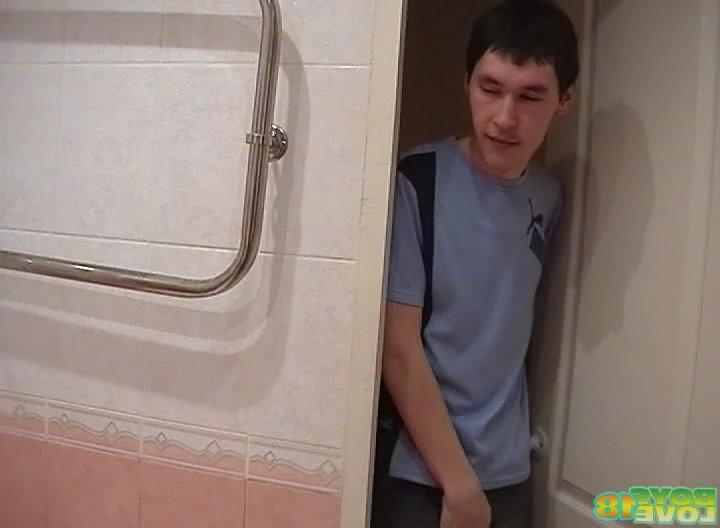 16P Twink Shower Fun