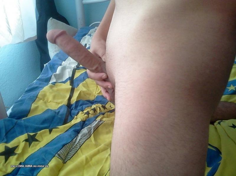 10P Naughty BFs showing their hot stiff cocks