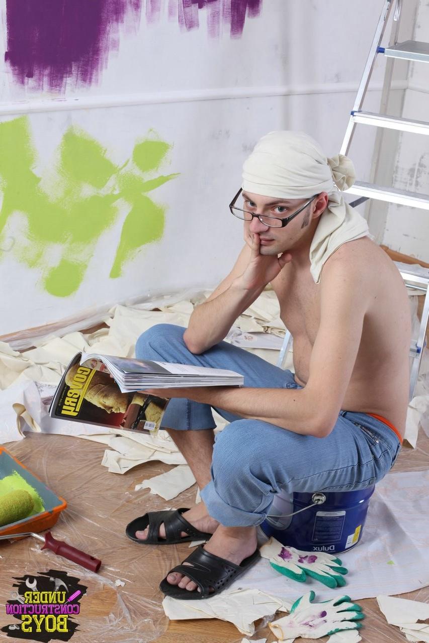 15P Under Construction boys are not paid in money, but in blowjobs