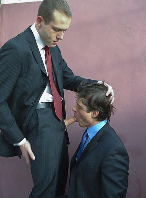 20P Two new clerks enjoy sucking and facial pissing in office toilet