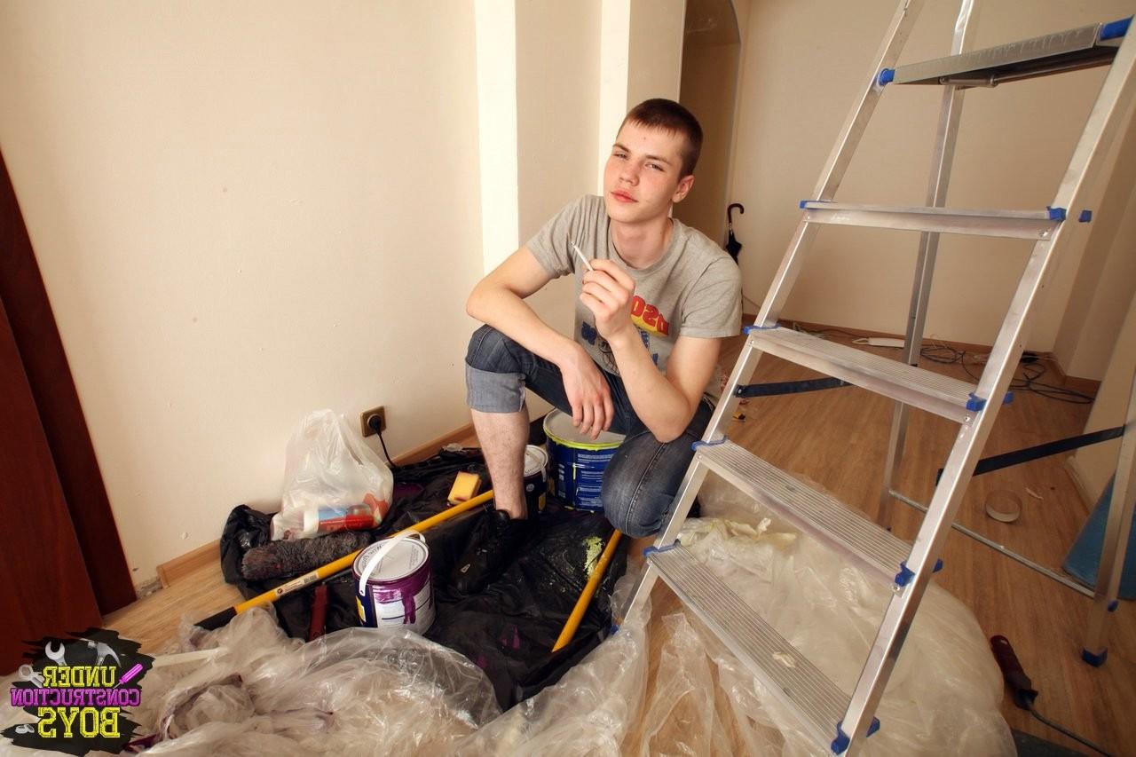 15P Under Construction homos having fun by sucking each other off