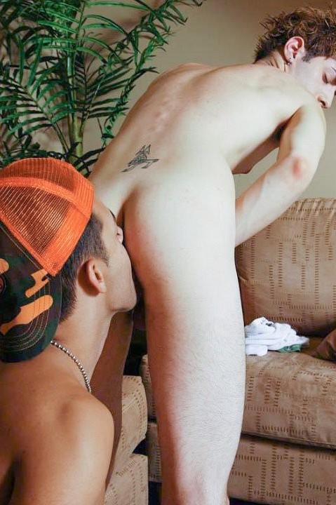 20P Latin and euro twinks sucking and rimming and riding experience