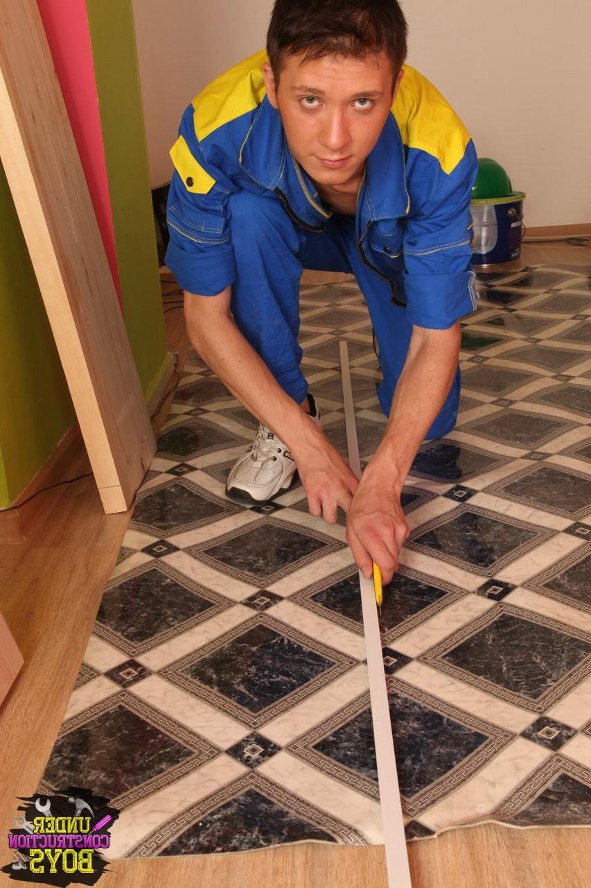 15P Construction workers spice up their daily toil by hot gay sex