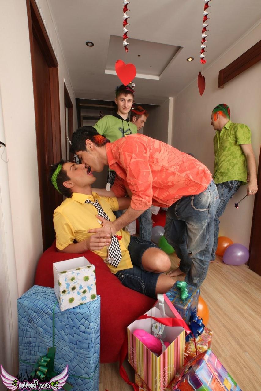 15P Hard cocks, gaping asses and good cards in a hot crazy party boys scene