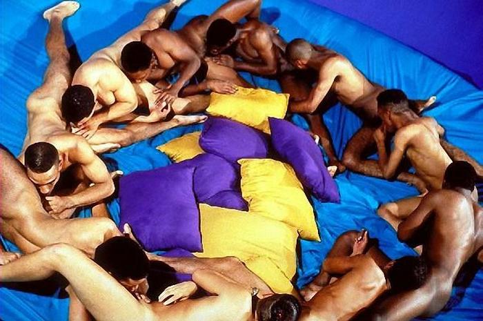 20P Huge crowd of smooth ebony muscle dudes having oral and anal fun