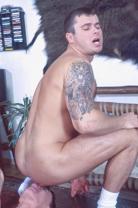 20P Three smooth tanned muscles like rimming and screwing on table