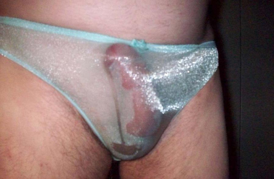 15P Picture gallery of a gay dude displaying his boner 