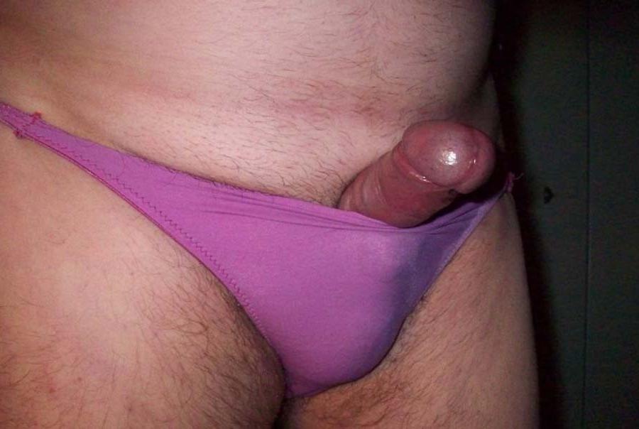 15P Picture gallery of a gay dude displaying his boner 