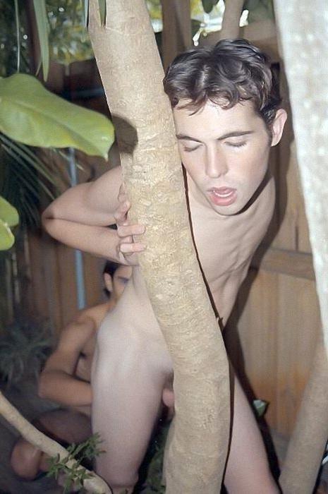 20P Asian and euro twinks enjoy outdoor fucking and cumming on face