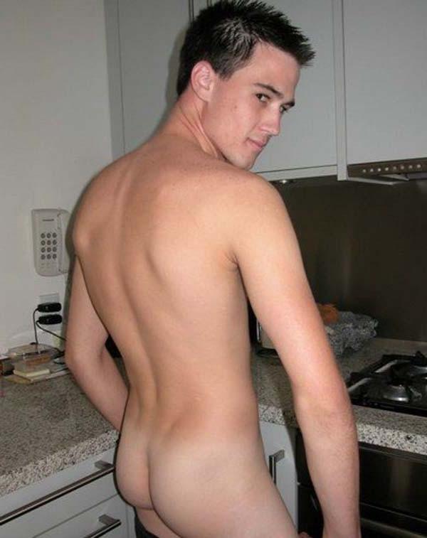 15P Pictures of twinks exposing their ass and cock 