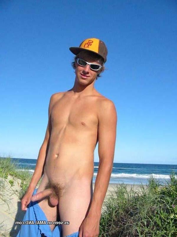 16P Nice and hot collection of sexy photos of naked hunks 