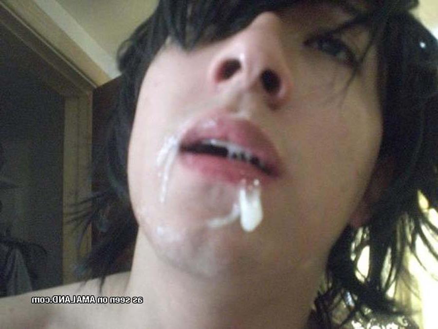 16P Pictures of sexy amateur hunks who got wild and kinky 