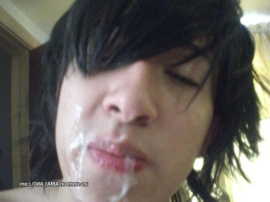16P Pictures of sexy amateur hunks who got wild and kinky 